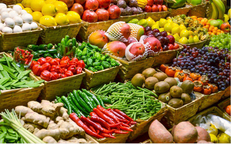 Wendell Berry said it best when he said that “eating is an agricultural act.” Our mission is to change the food system by providing a healthy, fresh alternative to industrial food.